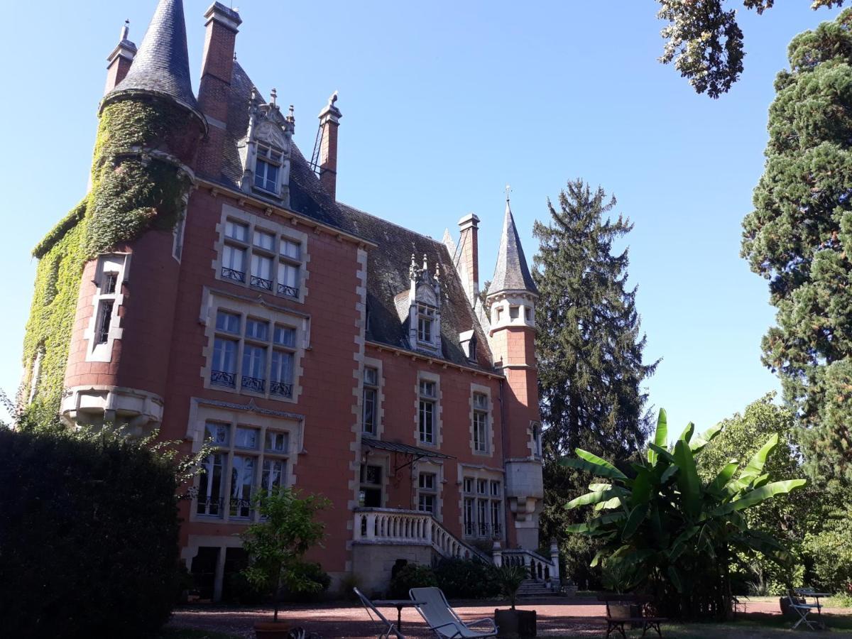 Chateau De La Vernede, La Grande Vernede Saint-Rémy-de-Chargnat Exterior photo